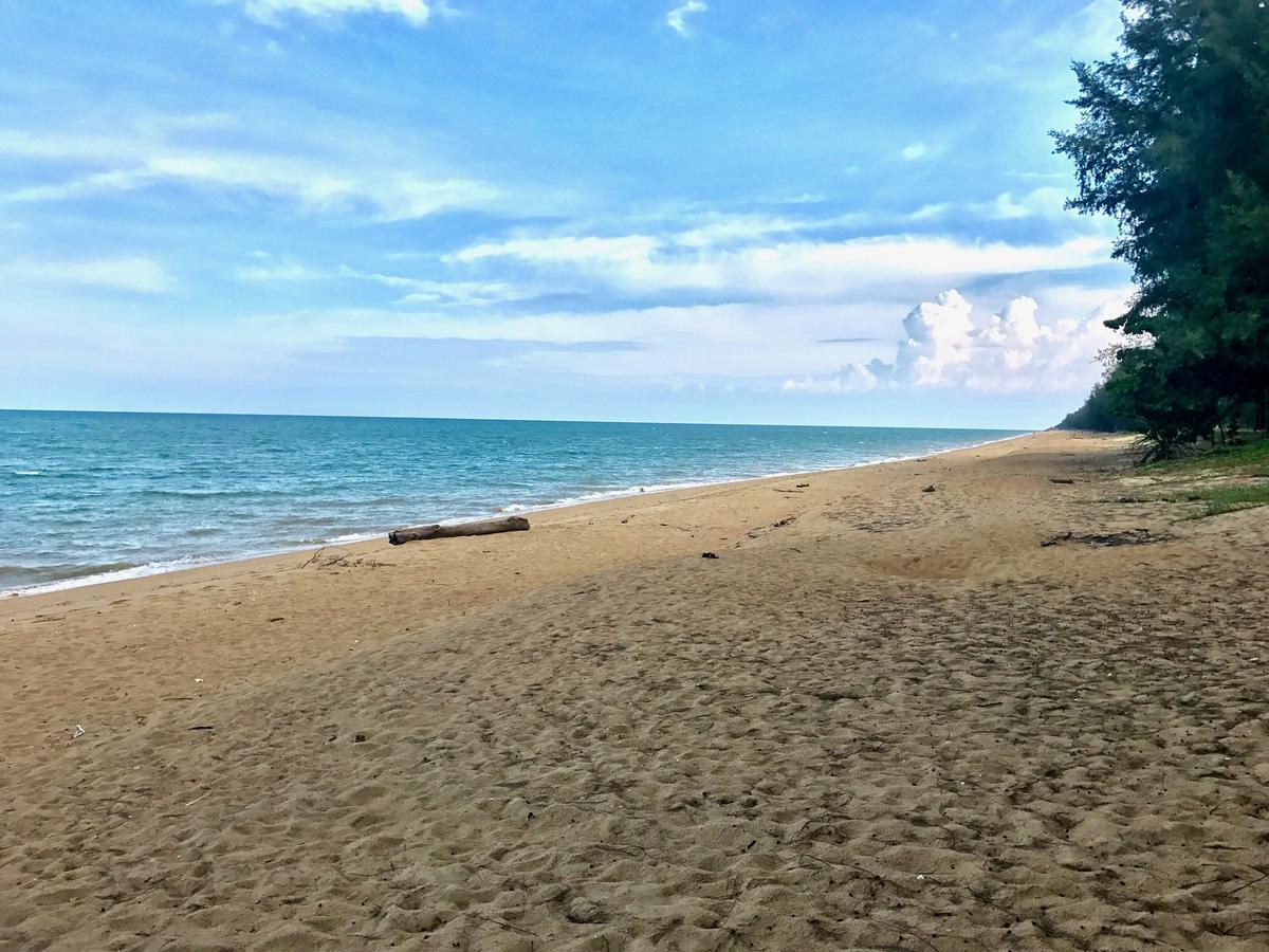 Kemaman Sands Hotel Cukai Bagian luar foto